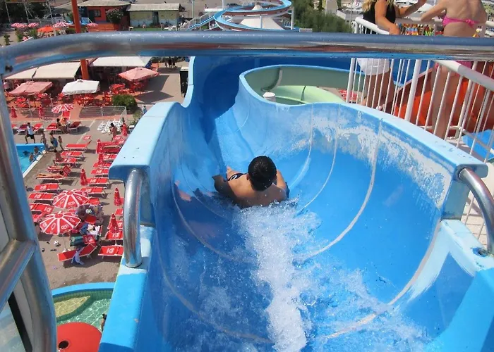 4 Stagioni Hotell 2*