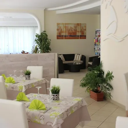 Szálloda 4 Stagioni Riccione