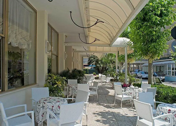 4 Stagioni 2* Riccione