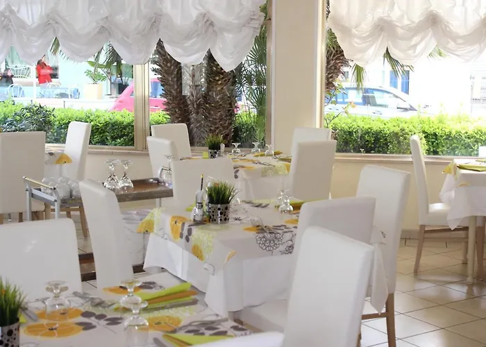 4 Stagioni 2* Riccione